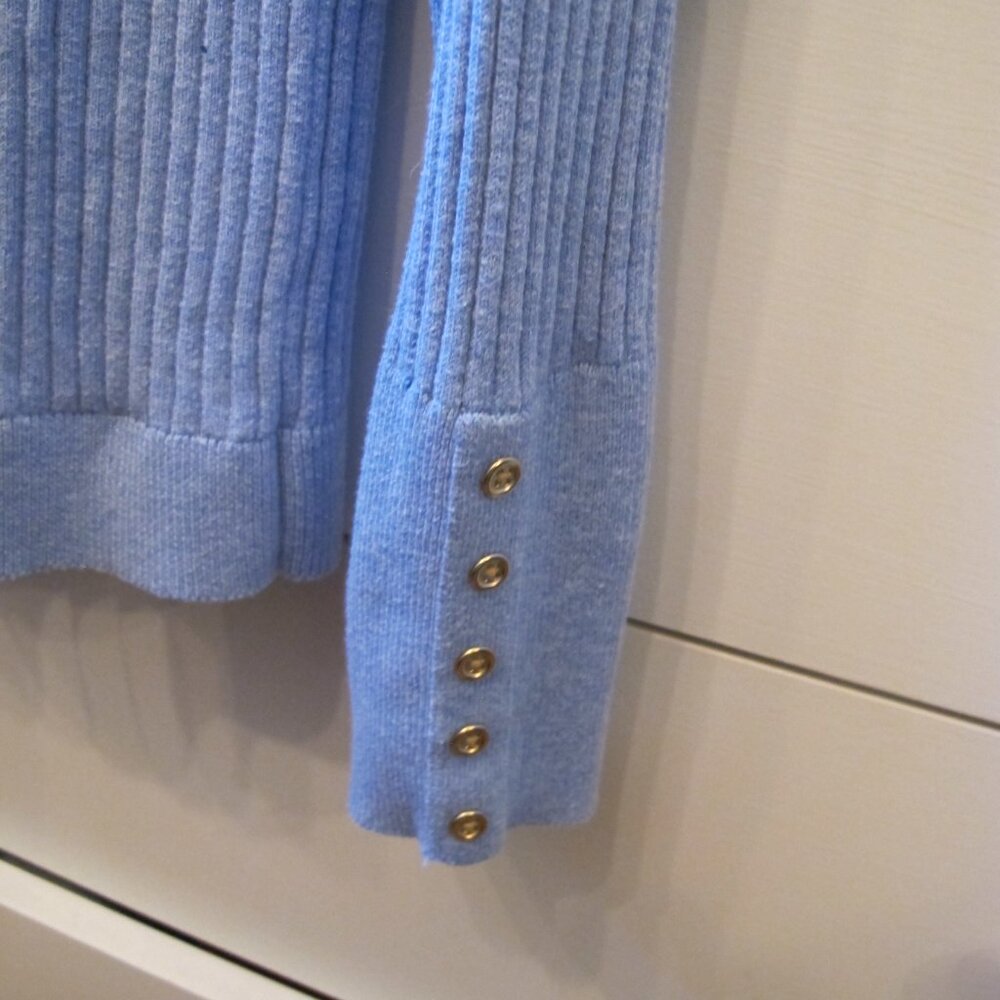 Talbots Pretty Light Blue Ribbed Turtleneck with Beaded Sleeves Size Large